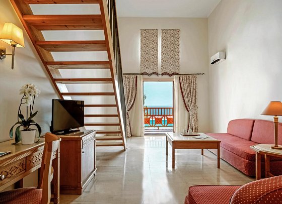 Canvas by Mitsis Family Village - Wohnbeispiel Maisonette Swim-Up (Zimmercodierung MBQ)