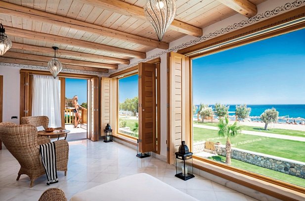 Mitsis Selection Blue Domes - Wohnbeispiel Suite Meerblick (Zimmercodierung W1M)