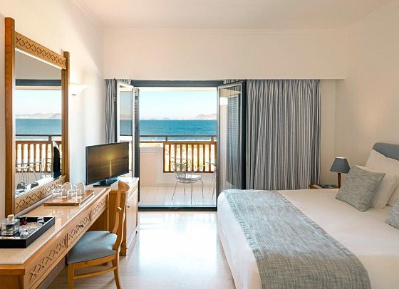 Mitsis Ramira - Wohnbeispiel Doppelzimmer Meerblick (Zimmercodierung D1M)