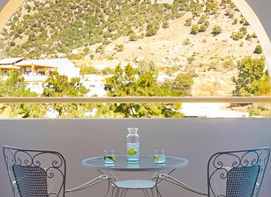 Mitsis Norida - Beispiel Balkon Gartenblick (Zimmercodierung D1G)
