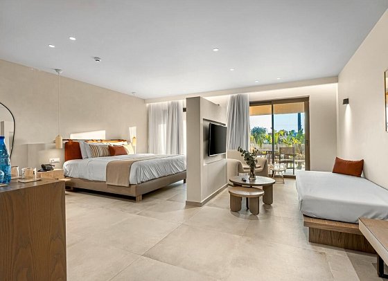 Arato by E-Geo - Wohnbeispiel Grand Suite Private Pool (Zimmercodierung WOR)