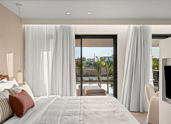 Arato by E-Geo - Wohnbeispiel Grand Suite Private Pool (Zimmercodierung WOR)