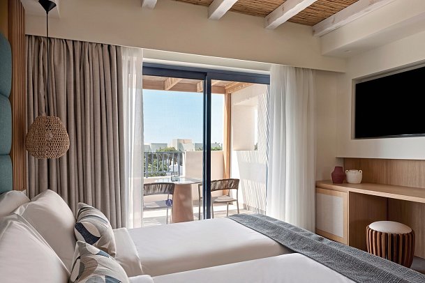 Atlantica Beach Resort Kos - Wohnbeispiel Doppelzimmer Premium Gartenblick Privatpool Residences (Zimmercodierung DMR)
