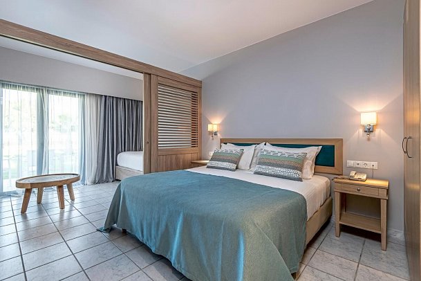 Atlantica Beach Resort Kos - Wohnbeispiel Juniorsuite Gartenblick Resort (Zimmercodierung JBG)