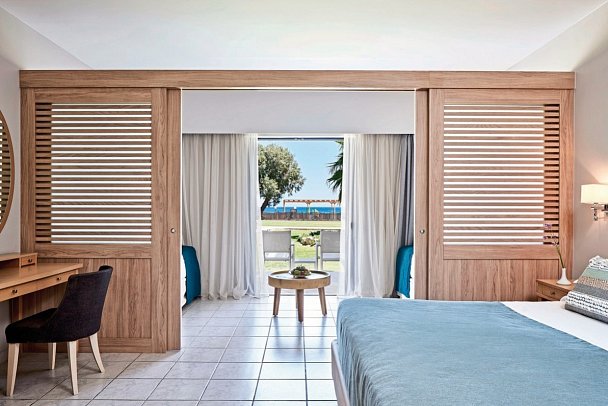 Atlantica Beach Resort Kos - Wohnbeispiel Junior Suite Sea View Resort Area (Zimmercodierung JBM)