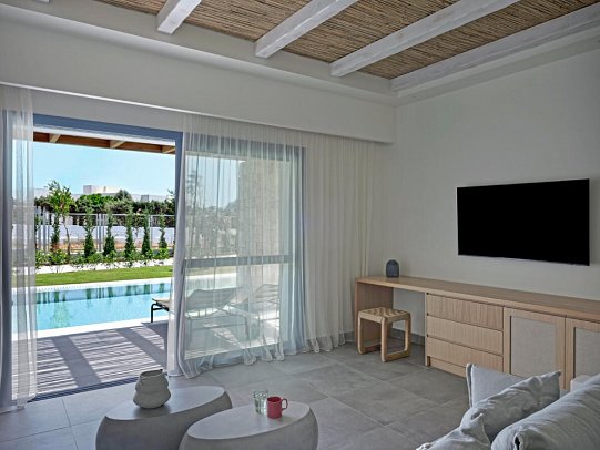 Atlantica Beach Resort Kos - Wohnbeispiel Suite Executive Gartenblick Privatpool Residences (Zimmercodierung WTR)