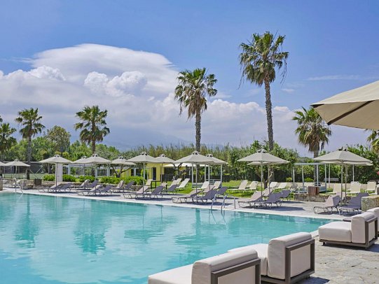 Atlantica Thalassa Hotel