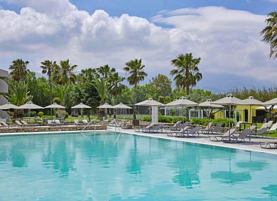 Atlantica Thalassa Hotel