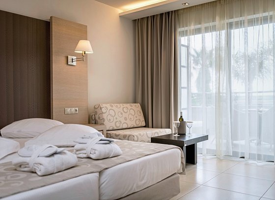 Astir Odysseus Resort & Spa - Wohnbeispiel Familienzimmer (Zimmercodierung FB1)
