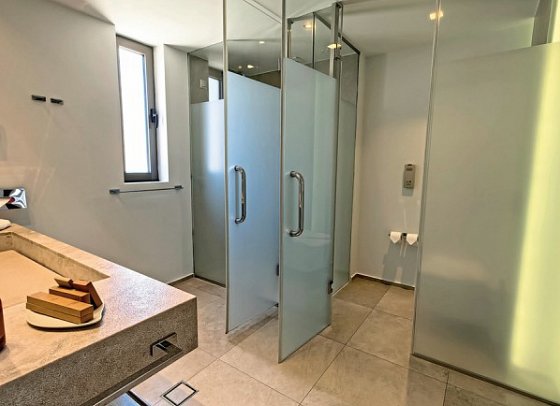 Astir Odysseus Resort & Spa - Wohnbeispiel Suite Executive Gemeinschaftspool (Zimmercodierung WTP)