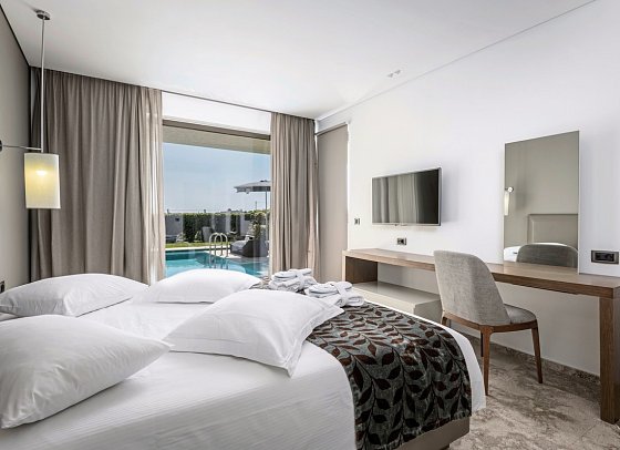 Astir Odysseus Resort & Spa - Wohnbeispiel Suite Executive mit Privat-Pool (Zimmercodierung WTR)