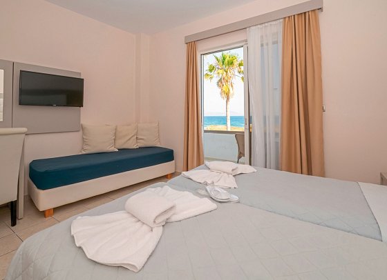 Costa Angela - Wohnbeispiel Doppelzimmer Meerblick (Zimmercodierungen DBM & D1M)