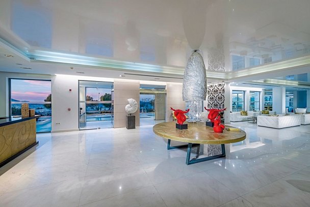 Diamond Deluxe Hotel & Spa