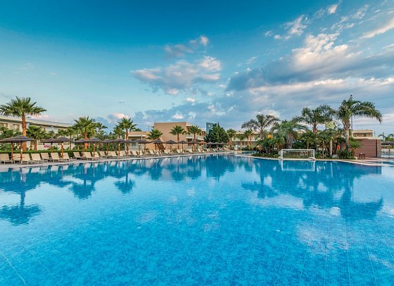 Blue Lagoon Resort