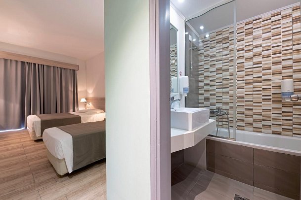 Akti Beach Club - Wohnbeispiel Doppelzimmer (Zimmercodierung DB1)
