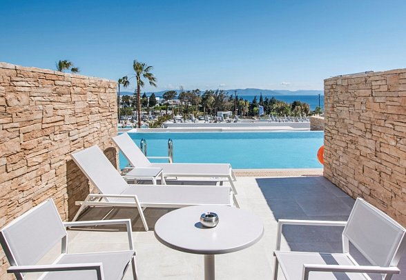 Blue Lagoon Ocean - Wohnbeispiel Doppelzimmer Swim-Up Meerblick (Zimmercodierung DSQ)