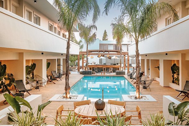 Sentido More Meni Residence & Suites