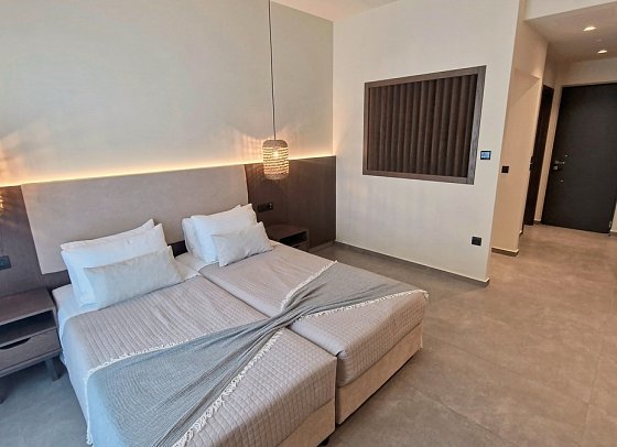 Cosmopolitan Kos - Juniorsuite Swim-Up (Zimmercodierung J1Q)