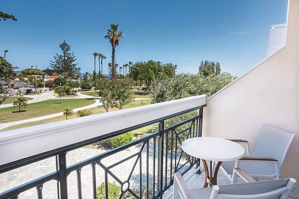 Atlantis Hotel Kos - Wohnbeispiel Familienzimmer (Zimmercodierung FB1)