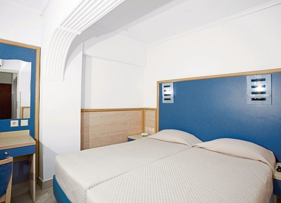 Atlantis Hotel Kos - Wohnbeispiel Familienzimmer Meerblick (Zimmercodierung F1M)