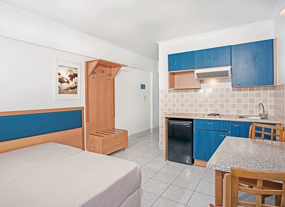 Atlantis Hotel Kos - Wohnbeispiel Familienzimmer (Zimmercodierung FB1)