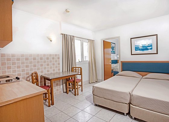 Atlantis Hotel Kos - Wohnbeispiel Familienzimmer (Zimmercodierung FB1)