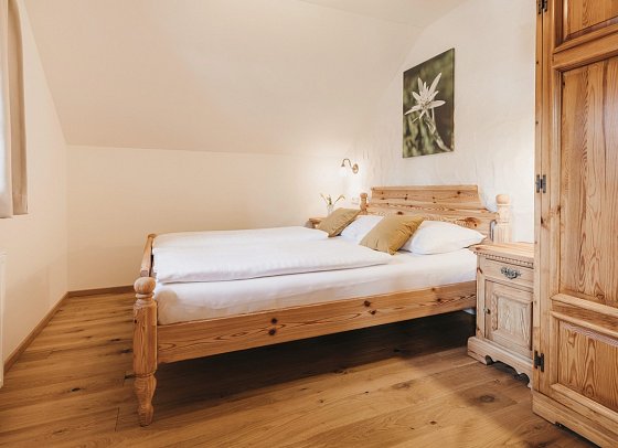 Naturel Hoteldorf SCHÖNLEITN - Wohnbeispiel Appartement Felsenfest 3 Raum (Zimmercodierung OF1)