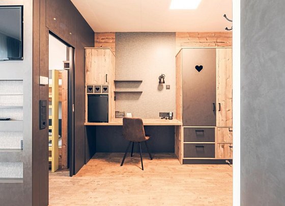 Samerhof - Wohnbeispiel Alpin Familiensuite (FS) (Zimmercodierung WI1)
