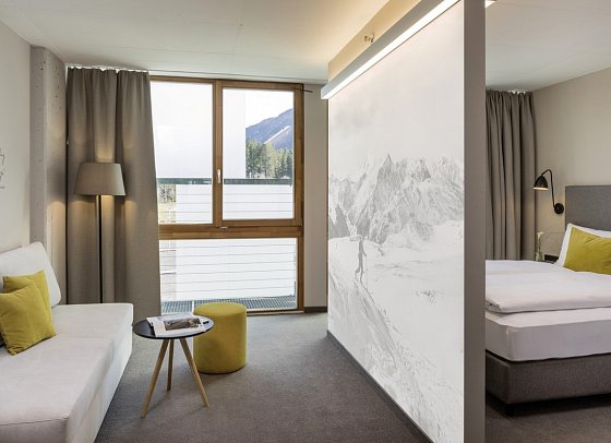 Arena Franz Ferdinand Nassfeld - Wohnbeispiel Familienzimmer Typ XL Schlafsofa (Zimmercodierung FB2)