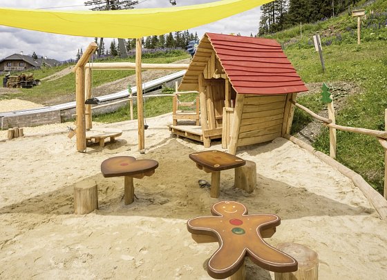 Falkensteiner Club Funimation Katschberg - Drachenpfad Sandspielplatz