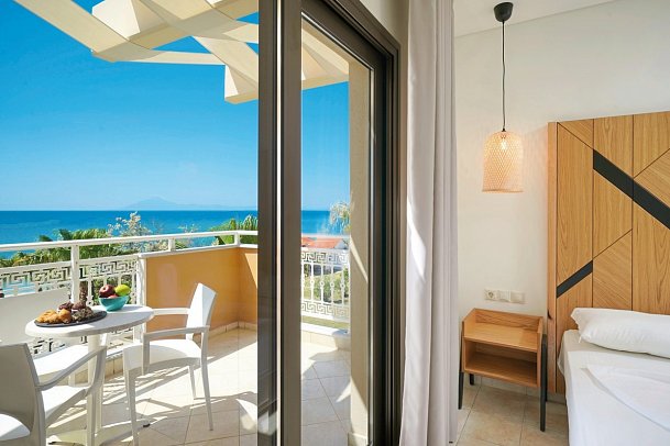 Blue View Superior Suites - Wohnbeispiel Doppelzimmer Deluxe Meerblick (Zimmercodierung DDM)