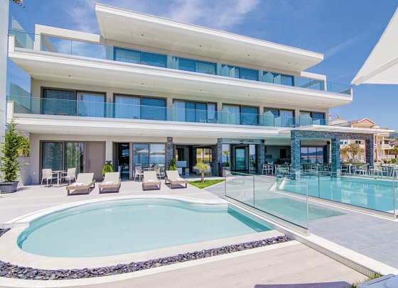 Aegean Infinity Deluxe