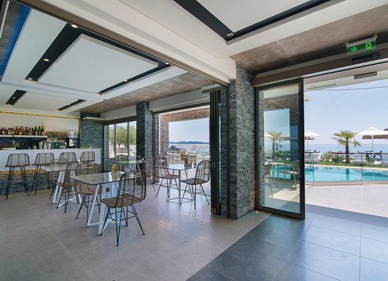Aegean Infinity Deluxe
