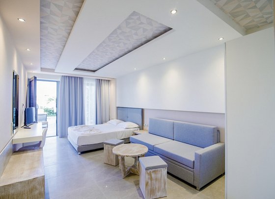 Aegean Infinity Deluxe - Wohnbeispiel Juniorsuite Meerblick (Zimmercodierung J1M)