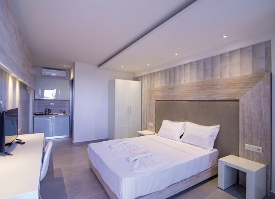 Aegean Infinity Deluxe