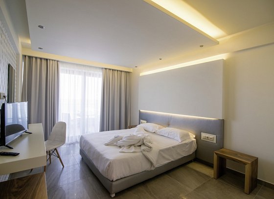 Aegean Infinity Deluxe