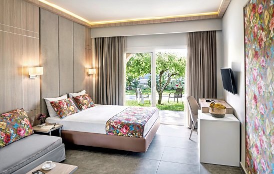 Alexandra Beach Spa Resort