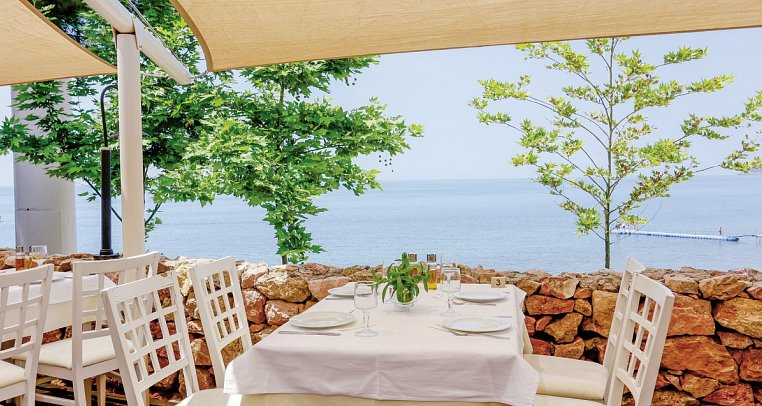 Alexandra Beach Spa Resort