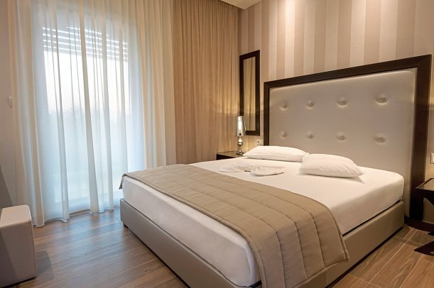 Louloudis Fresh - Wohnbeispiel Deluxe Lateral Sea View (Zimmercodierung DBN)