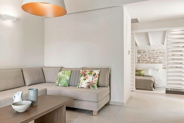 Makryammos Bungalows - Wohnbeispiel Juniorsuite (Zimmercodierung JB1)