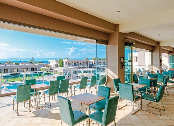 Alea Hotel & Suites