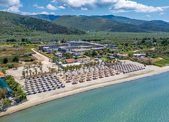 Alea Hotel & Suites