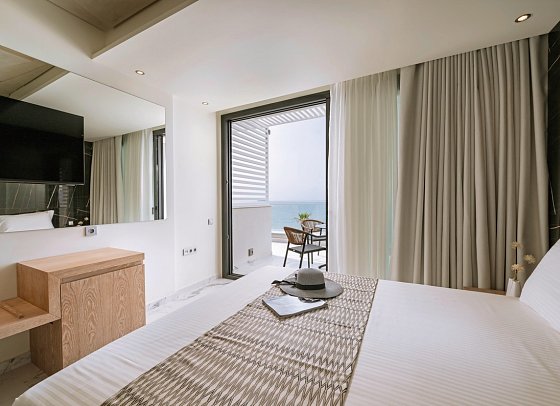 Zest - Wohnbeispiel Doppelzimmer Deluxe Meerblick (Zimmercodierung DDM)