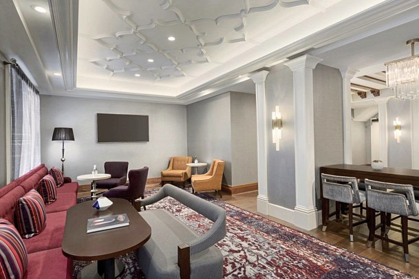 Hilton Checkers Los Angeles - Lobby