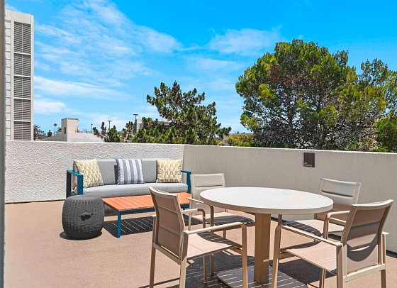 Gateway Hotel Santa Monica