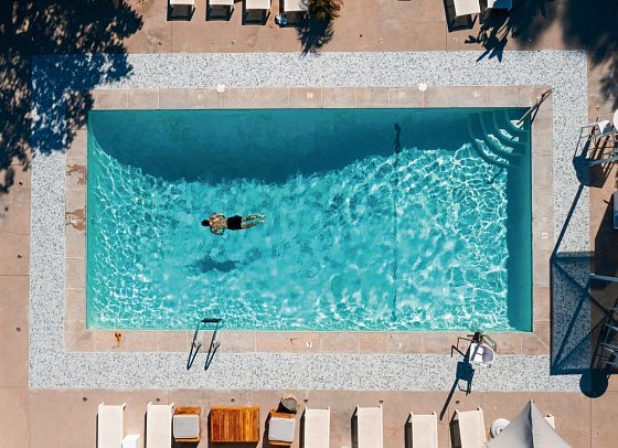 Luxe Sunset Boulevard Hotel