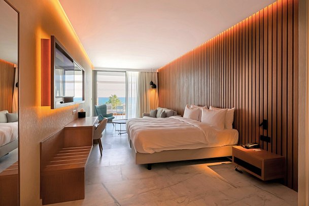 Radisson Beach Resort Larnaca - Wohnbeispiel Doppelzimmer Superior Meerblick (Zimmercodierung DSM)