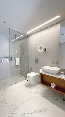 Radisson Beach Resort Larnaca - Beispiel Bad