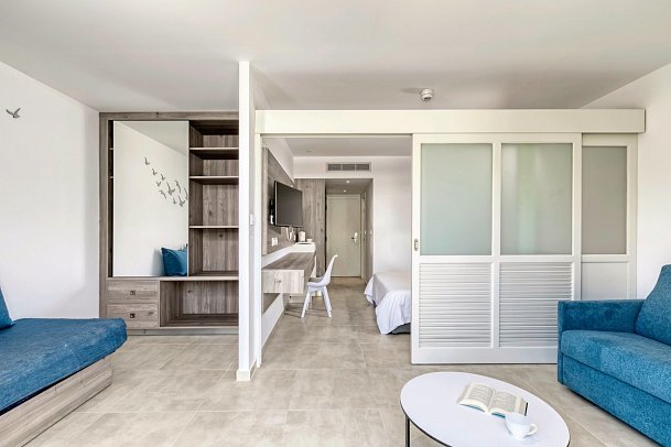 Atlantica Sungarden Beach - Wohnbeispiel Familienzimmer Meerblick (Garden Area) (Zimmercodierung F1M)