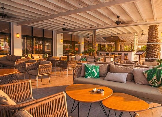 Cavo Maris Beach